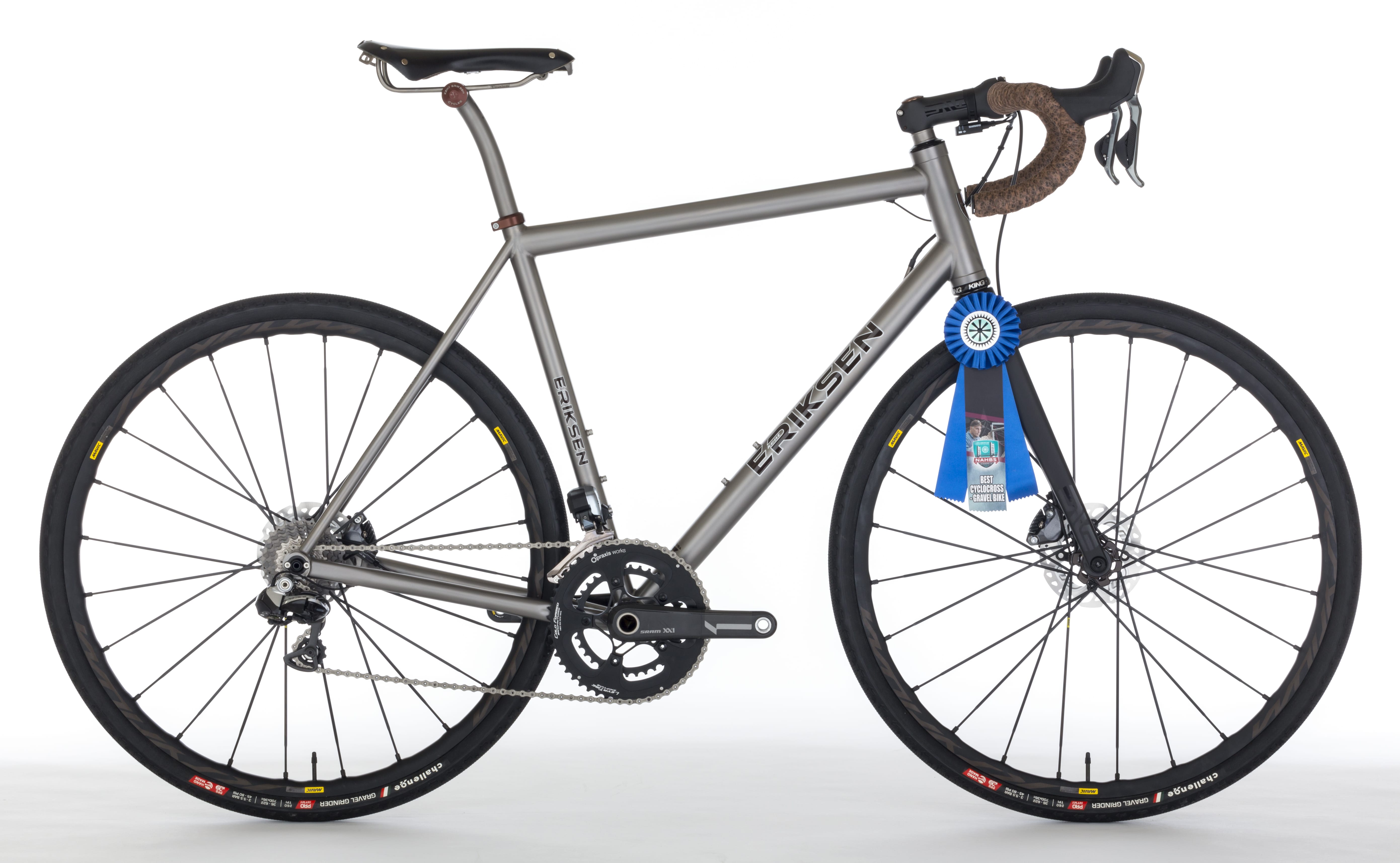 Gravel bike : le vélo polyvalent pour la route et les chemins