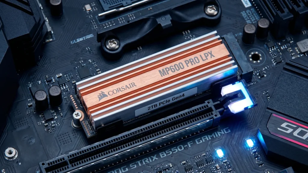 SSD NVMe M.2 installé sur une carte mère